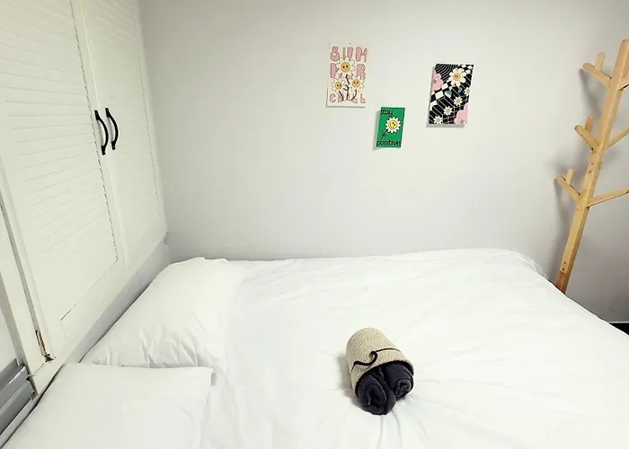 Cozy Seomyeon Hotel *
