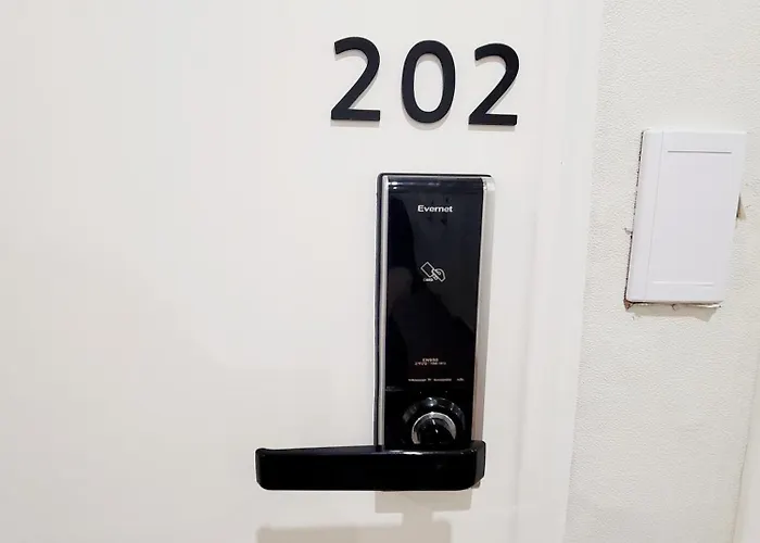 Cozy Seomyeon Hotel